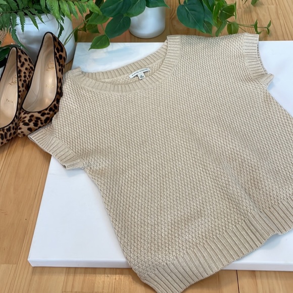 Banana republic short sleeve sweater - Picture 5 of 9